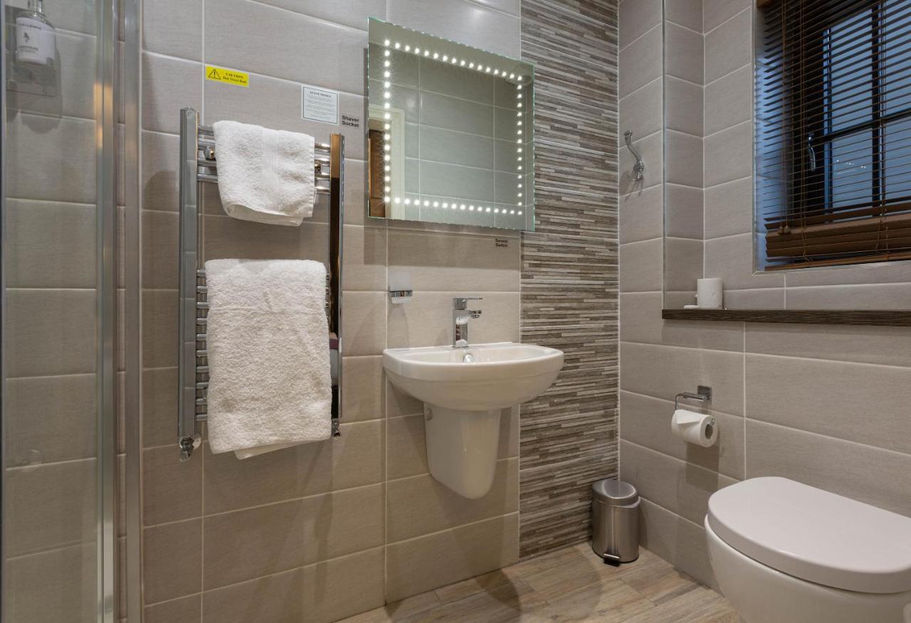 The White Swan Hotel Scotter Bagian luar foto